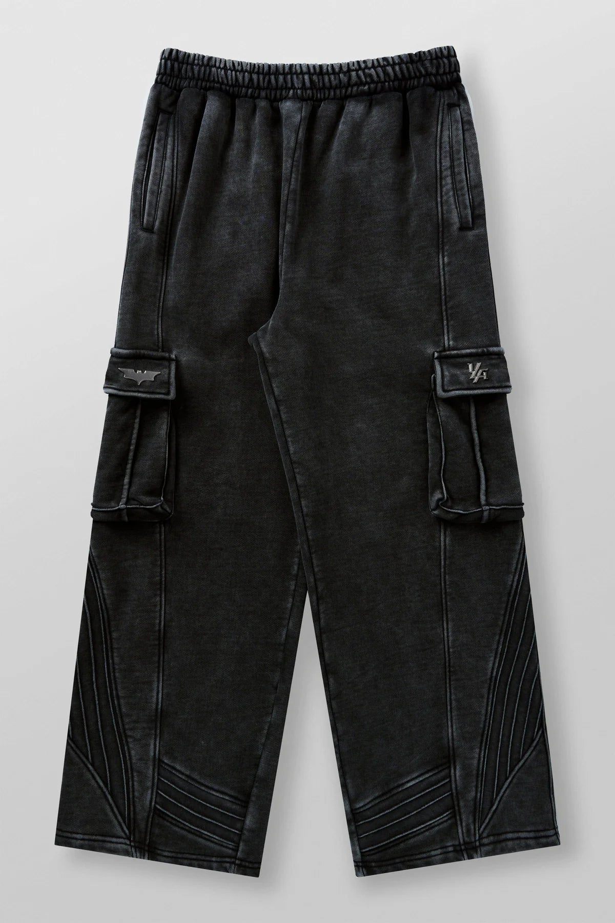 2131 - Batman Armored Sweats